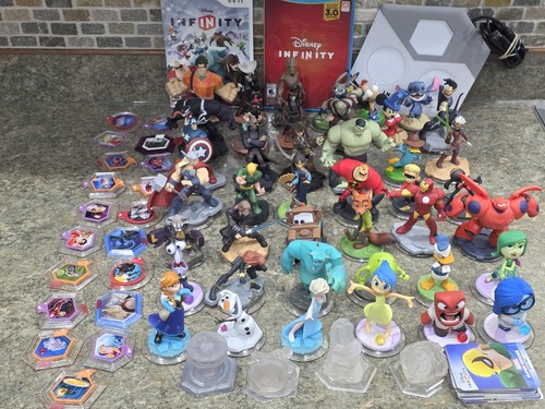 Disney infinity wii u lot - infinity,